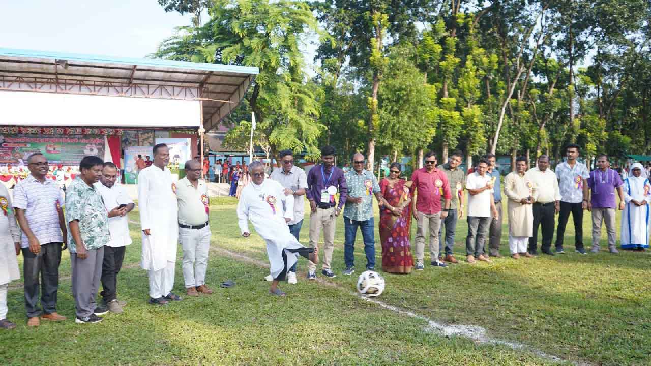 সাধু আগষ্টিন আন্তঃগ্রাম ফুটবল টুর্নামেন্টের ফাইনালে প্রগতি যুব সংঘ চ্যাম্পিয়ন